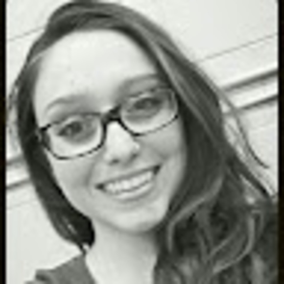 Meet your Posher, Chanelle - Picture 1 of 1